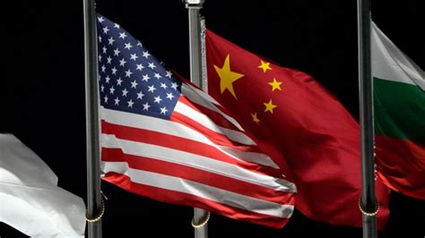 Estadounidenses deberían reconsiderar los viajes a China por el riesgo de detención arbitraria, advierte el Departamento de Estado de EE.UU.